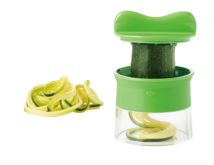 Spiral Rotating Cucumber And Carrot Shredder