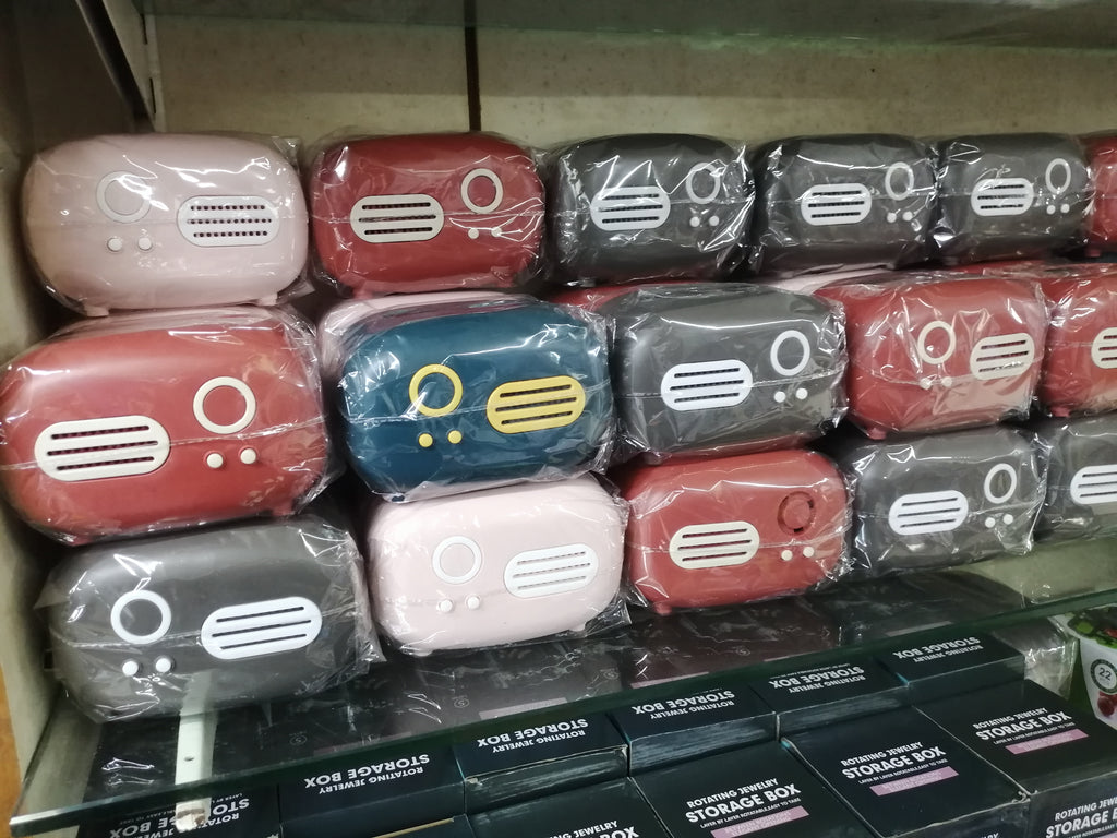 Radio Shape Tissue Cover Box